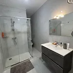 شقة Modern One Bedroom