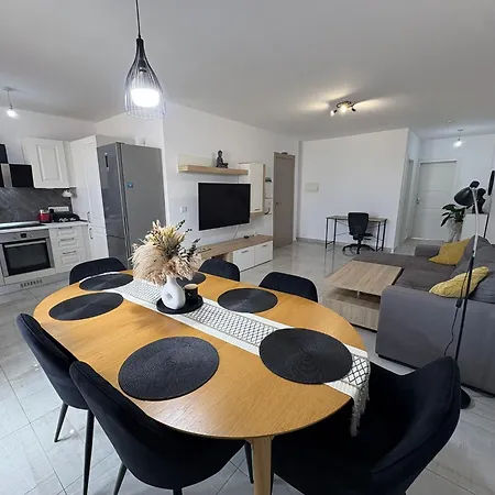 Modern One Bedroom Lejlighed Zurrieq
