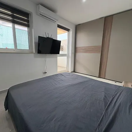 Modern One Bedroom Zurrieq
