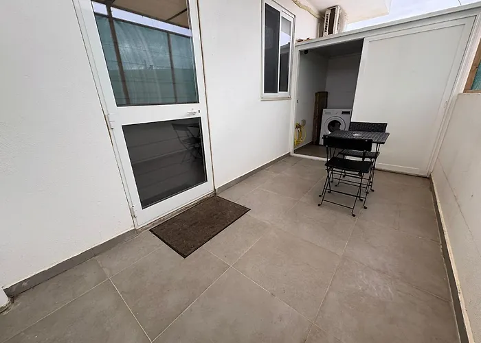 Modern One Bedroom * Zurrieq